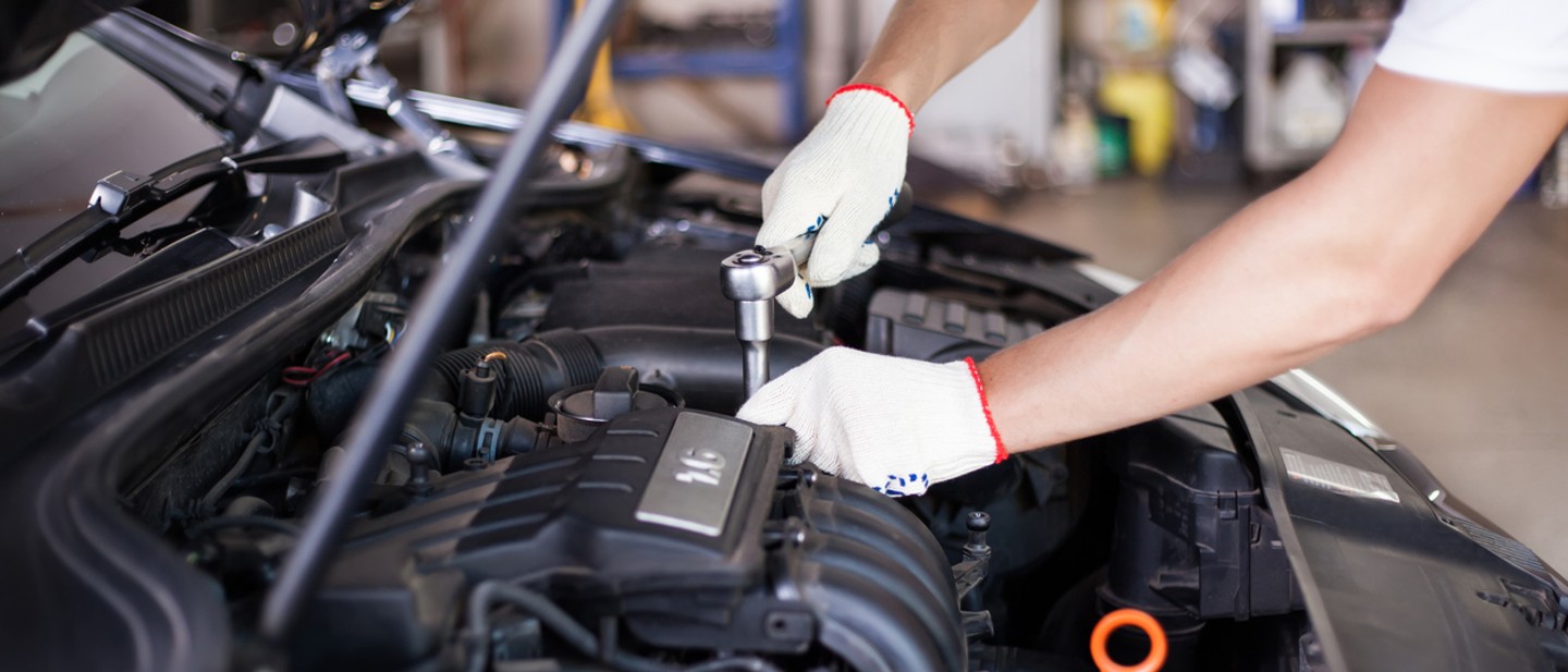 Engine Repair Services | Pickups Plus Cars